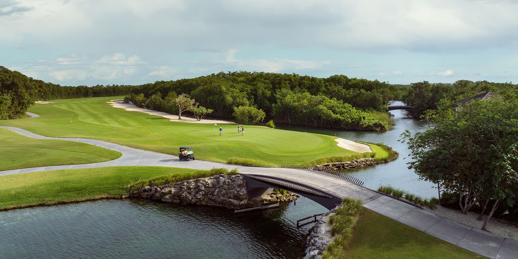 Real photograph of El Camaleón Golf Course, Mayakoba in Mexico